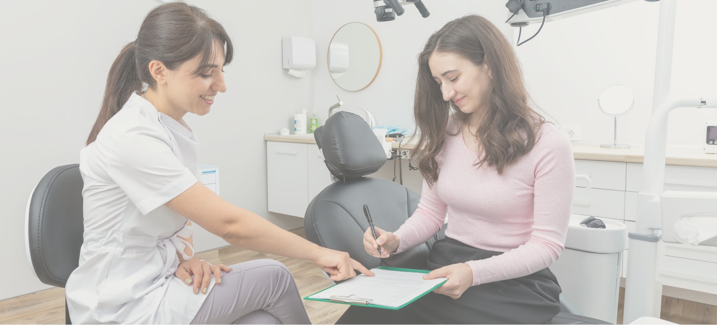 Why Choose Us BG 1.2x.jpg